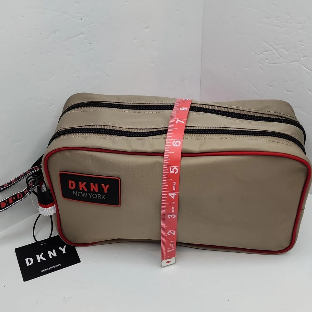 Dkny toiletry travel